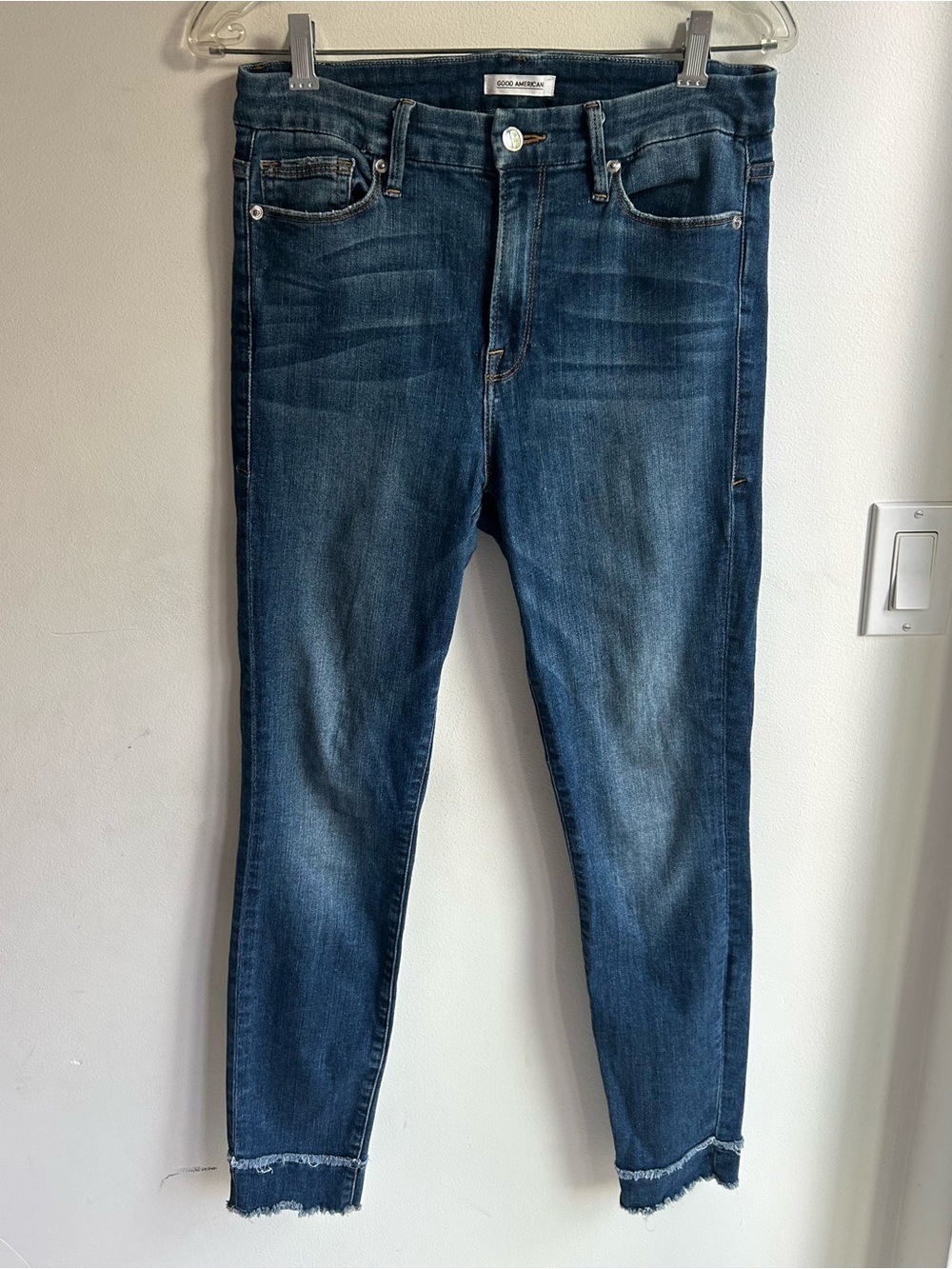 Good American Good legs jeans distressed hem Size 10.